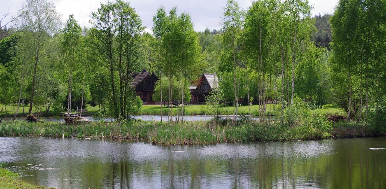 Вилла Tamarynowa Osada - Kraina Udanego Wypoczynku Lowyn Экстерьер фото